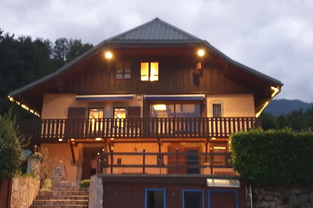 Gite Cosy En Montagne Avec Vue Et Piscine Apartment Marthod 0*,