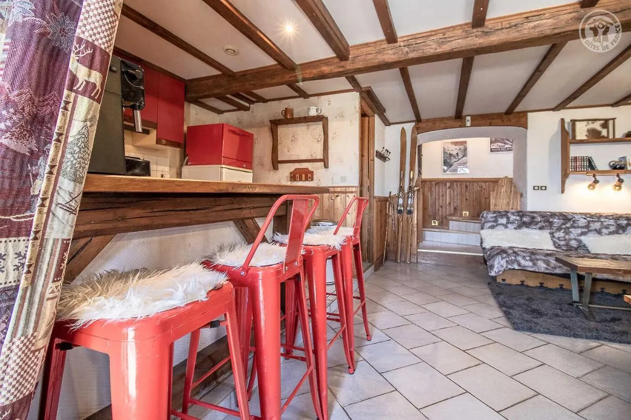 Gite Cosy En Montagne Avec Vue Et Piscine Apartment Marthod